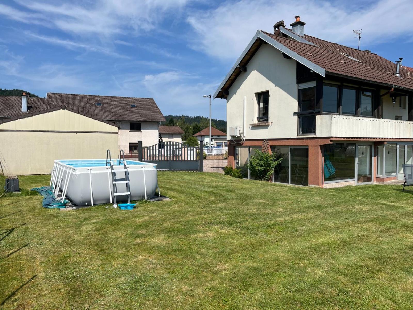 Gite 205 M2, 8Pers Piscine, Jacuzzi, Balneo Privatifs Vagney Exteriör bild